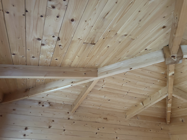 hastings cabin internal roof (2) hastings cabin internal roof (2)